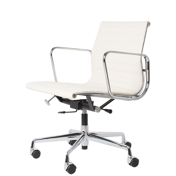 Charles Eames style, Chaise de bureau EA117 cuir blanc
