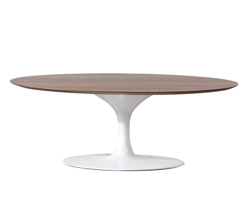 Eero Saarinen style, Table basse Table tulipe Oval Dessus noyer Base blanc